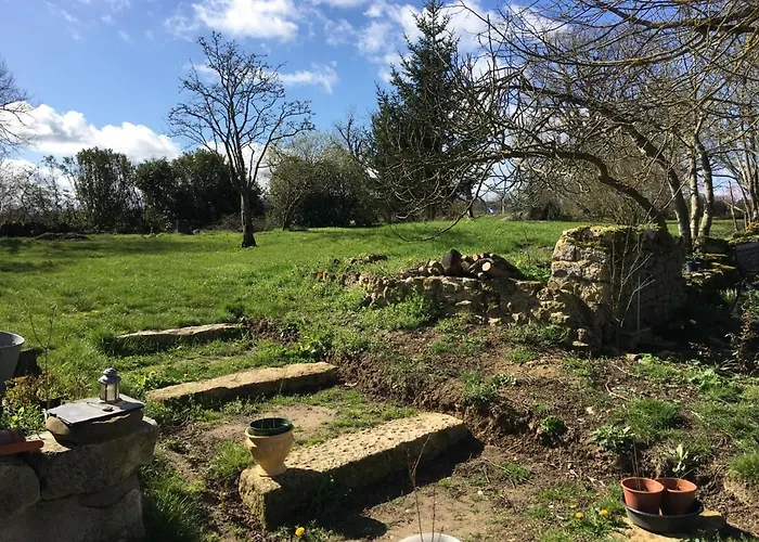 Logis Des Brousses 3* Lhommaize